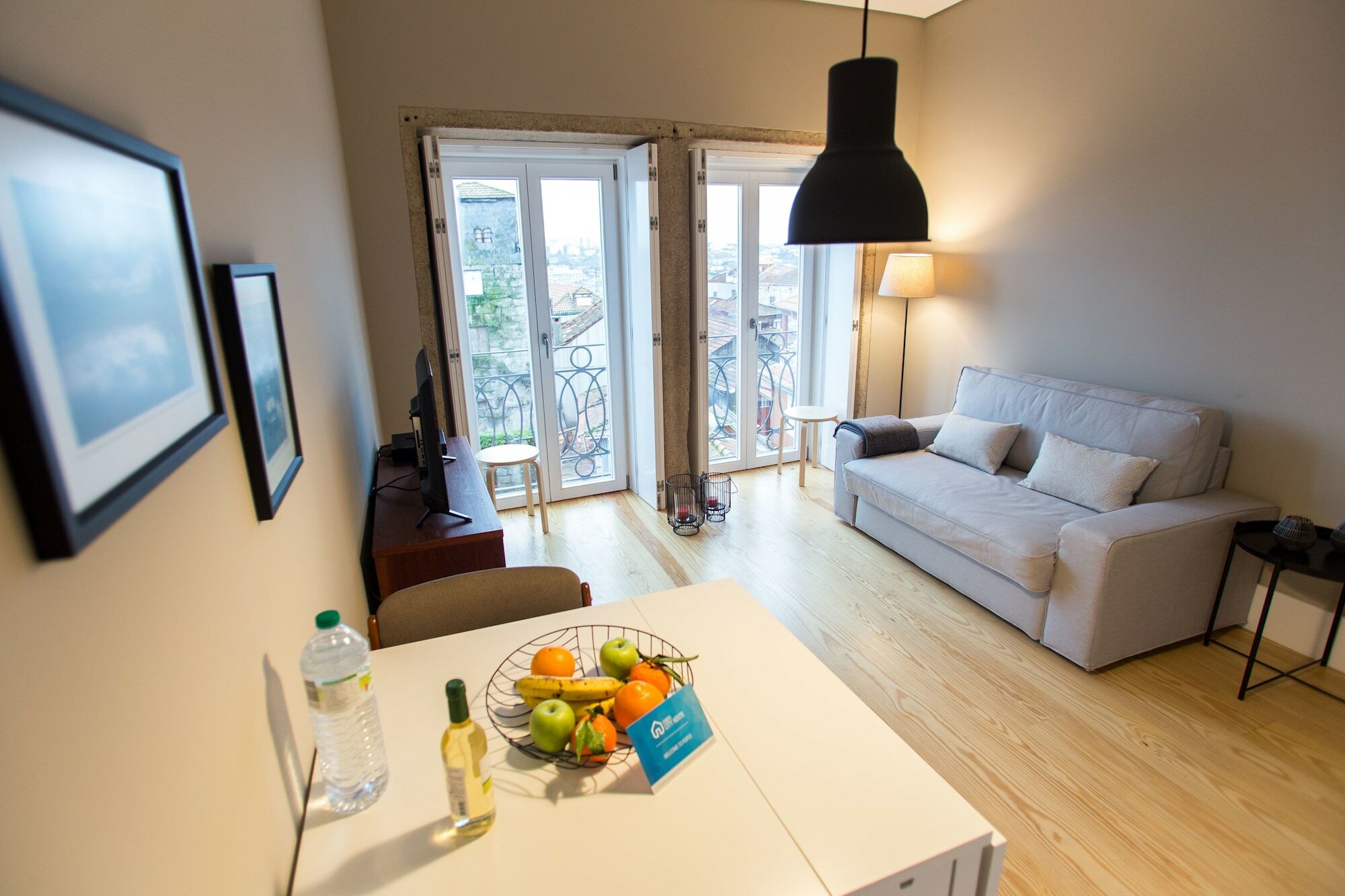 Porto And Clerigos Views By Porto City Hosts Екстер'єр фото