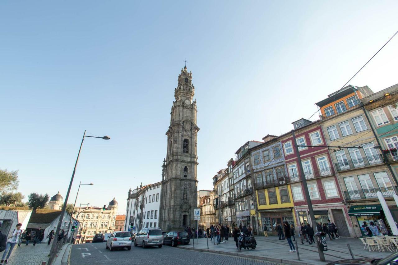 Porto And Clerigos Views By Porto City Hosts Екстер'єр фото