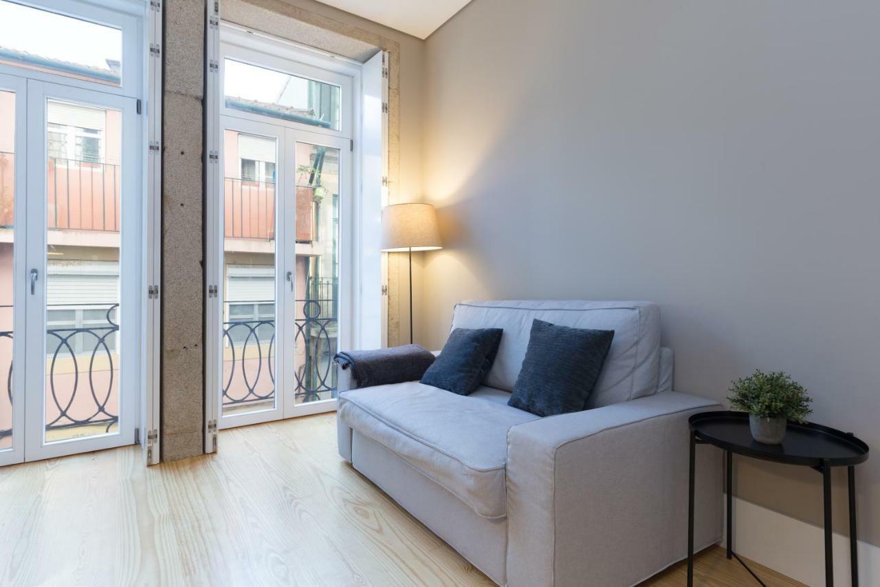 Porto And Clerigos Views By Porto City Hosts Екстер'єр фото