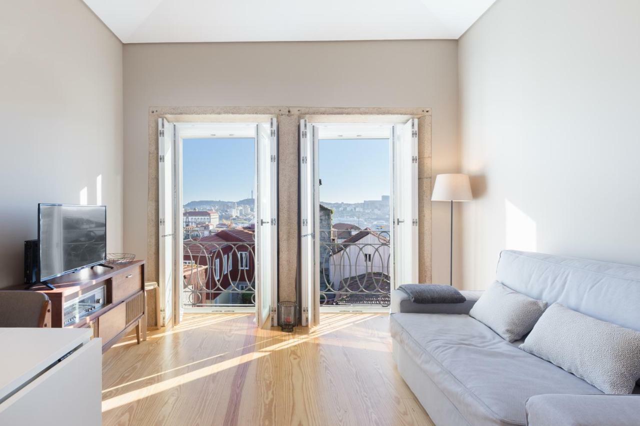 Porto And Clerigos Views By Porto City Hosts Екстер'єр фото